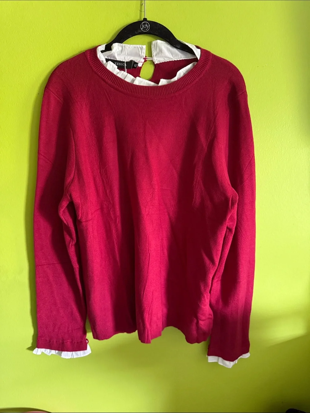 NWT Zesica Red & White Long Sleeve Crew Neck Sweater Size XL
